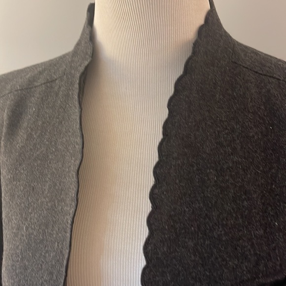 Vintage Sasson charcoal gray scallop trim jacket size medium - Picture 2 of 13